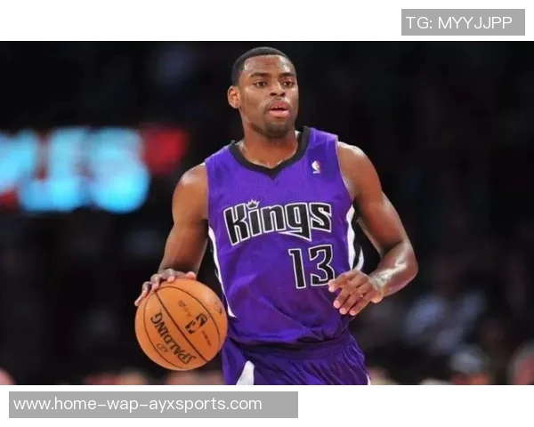 马库斯斯马特的篮球之路与领导力探讨：从新秀到球队核心的成长历程